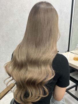 ロウル 渋谷(LOWRL) ツヤミルクティーカラー/ケアブリーチ/ダブルカラー