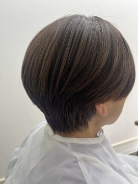 シェルバレイ(Shell Valley) 艶髪ショートボブ