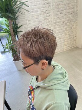 ユナイテッドビューティー 金沢(UNITED BEAUTY) プラチナベージュ