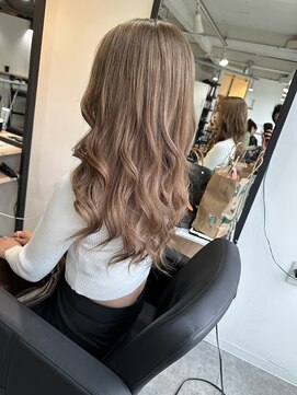 ラフ 難波店(LAFF) #黒髪#ボブルフ#ネビージュ#小顔#ワンレン