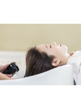 【中延駅1分/頭浸浴】周りの目が気にならない空間で、毎日の疲れを癒してくれる極上のヘッドスパを体感◇