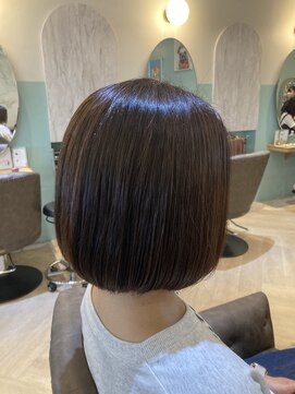 アンフィ 矢向(Anphi) 10-22 丸みボブ