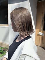 ムード(MOOD.)&nbsp;ハイトーングレージュカラー