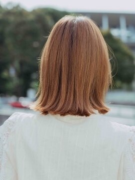 ヘアアンドリラクゼーション シャッセ(Hair&Relaxation SASE) くびれミディアムスタイル