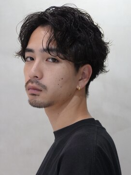 バイフィフス 原宿/表参道(by fifth) 原宿シャドウパーマ大人メンズカットセンターパート30代