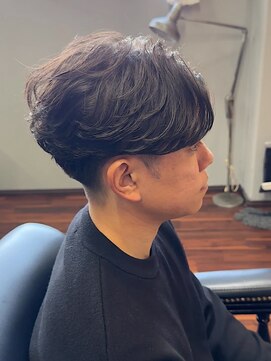 リ メイロ(Re.Meiro) フェザーパーマ【メンズ/パーマ/眉毛/沖縄市/美里】