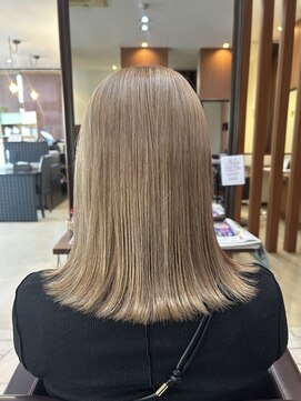 スペース シマ(spes SHIMA) ハイトーンベージュ