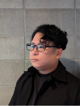 ワンワンオー バーバーショップ コンチネンタル(@110 BARBER SHOP continental) ツイスパ