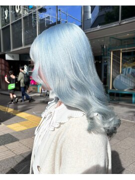 ベレーザ 渋谷(BELEZA) 18172アイスブルーアンブレラカラーロングレイヤーエンドカラー