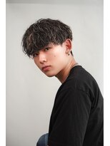 ゴールド 京都 三条(GOALD)&nbsp;シャドウパーマスパイラルツイスト刈り上げ