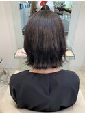 切りっぱなしボブ/アッシュグレージュ/ブルージュ/透明感カラー