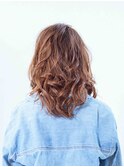 前髪無しウェーブ　スタイル