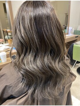 アクトワン(Act.1) ハイライト＋グレージュ