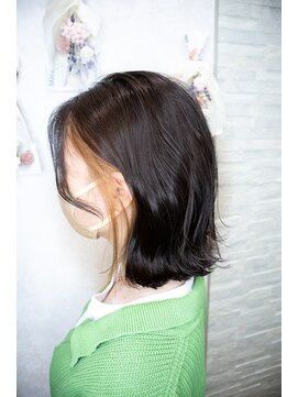 オラ ボーテ(Aura Beaute) 20代30代40代大人かわいい ベージュ イヤリングカラー