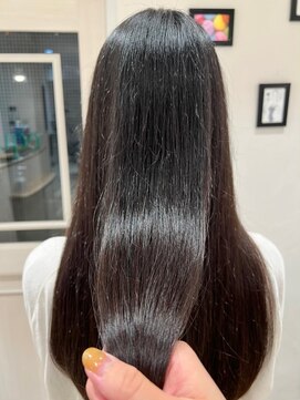 エクリ シセイドウ 麻布十番店(equri×SHISEIDO) 【麻布十番】酸熱トリートメント