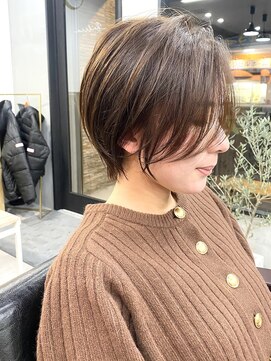 ボレロ(BOLERO) くびれショート前下がりハンサムショート20代30代40代