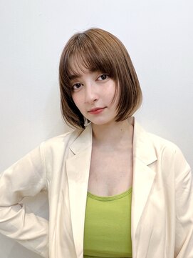 トルネード(TORNADO) 大人ショートボブ前髪あり丸顔面長絶壁エラ張り丸みひし形K0921