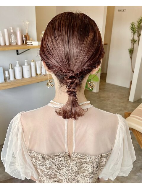 お呼ばれヘアセットに！編みおろしスタイル