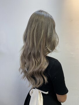 フツーロ 栄(FUTURO) エクステ