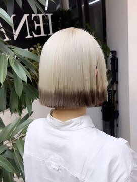 ヴェルデ(Verde) デザインカラー ダブルカラー、ハイトーンカラー、ブリーチ