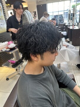フォルテ 草薙店 forte草薙【波巻きグランジパーマ】池田健人
