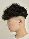 スペインカール/スキンフェード/スパイラルパーマ