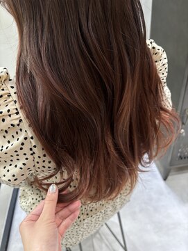 フェリア 松山(Feria) 【Feria松山】やわらかピンクブラウングラ‐相原愛梨‐