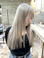 ヲタク(wotaku.)&nbsp;ホワイトベージュブロンドハイトーンケアブリーチミルクティー