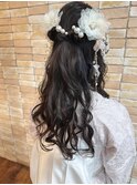 くっきりカールのハーフアップ