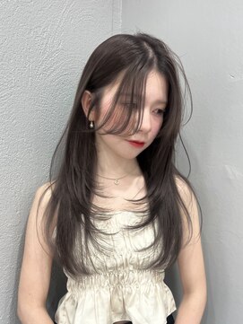 ボタン シブヤ(VOTAN SHIBUYA) レイヤー/ハッシュカット/グレージュ/透明感カラー/オリーブ