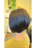 前下がりボブ