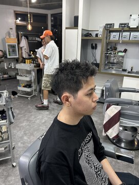 ワンシザース(ONE SCISSORS) スパイキーショート