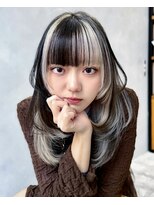オルン(ORGN.)&nbsp;【骨格補正セクションカラー】レイヤーで結んでも可愛いStyle