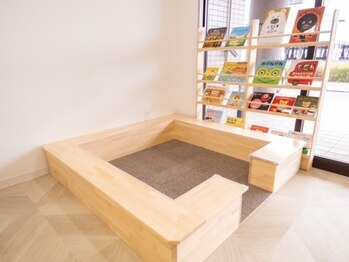 ラフ(laugh)の写真/お子様連れのママ・パパも大歓迎☆キッズスペース完備だから、小さなお子様がいてもゆったりと過ごせる♪