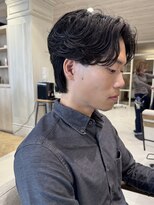 パーク(PAAQ)&nbsp;ニュアンスパーマフェザーパーマメンズカットセンターパート