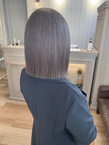 ロマリア(Lomalia)&nbsp;Lomalia表参道ケアカラーパールグレージュボブ