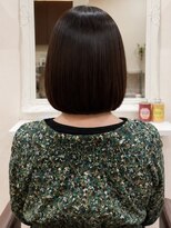 アウラ(AULA)&nbsp;【180.毛先のパサつきを一掃できる♪切りっぱなしショートボブ】