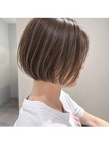 エル(el.)&nbsp;#ワンレンショートボブ　#レイヤーボブ　#ベージュ