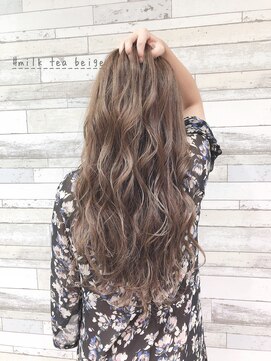 ルシール バイ アリア(Lucir by aria) ミルクティーベージュ♪