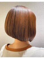 ヘアーサロン TLP ナチュラル前下がりボブ