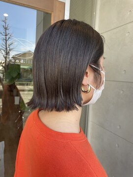 コンド(cond.) 流行りの外ハネスタイル♪♪