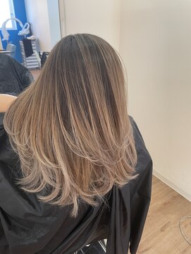 フェニーチェ オン ザ ビーチ(FENICE on the beach) シャドールーツ