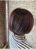 ショートボブ