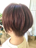 ニコル(Nicole) 丸みショートボブ（ピンクベージュ）