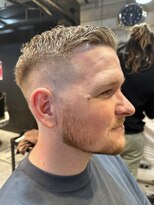 フランクスバーバー アンド ビアークラブ(FRANK'S BARBER and BEER CLUB)&nbsp;ハイフェードワイルドアップバングスリックバック