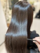 エミュスト(Emuest) 髪質改善トリートメント