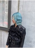 ペールブルー