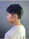 アップバンク短髪ツーブロ刈り上げ