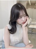 くびれヘア　オージュアカラー　ミディアム　黒髪　暗髪