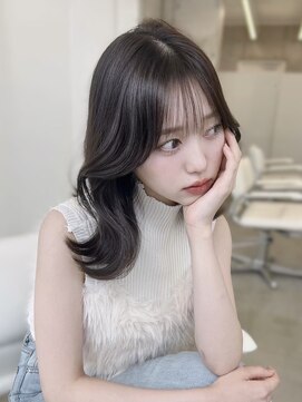 アイヴィ 表参道(IVY) くびれヘア　オージュアカラー　ミディアム　黒髪　暗髪